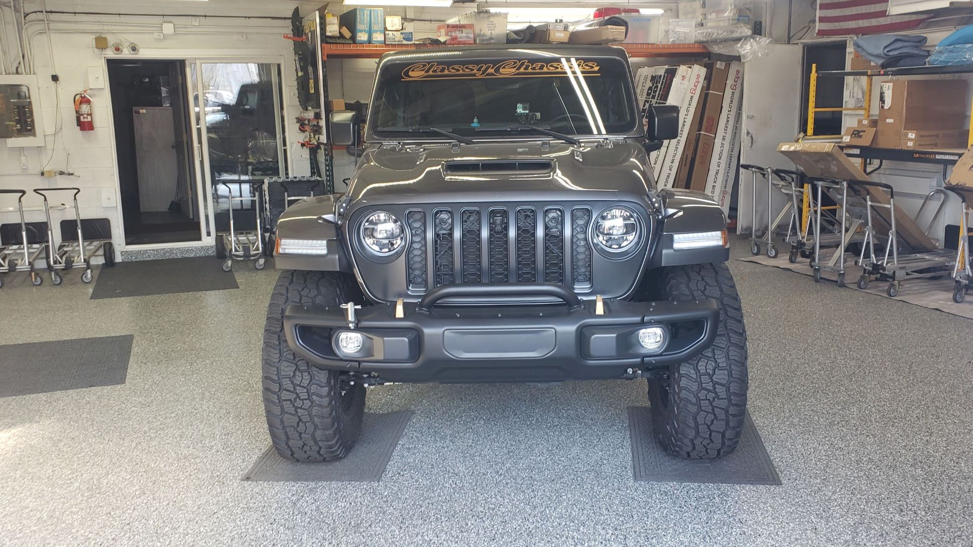 2021-Wrangler-392-edition-front-view