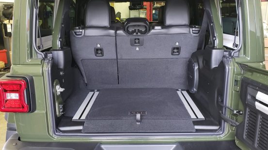 2022-jeep-wrangler-392edition-trunk-space