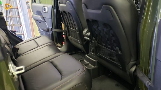 2022-jeep-wrangler-392edition-back-seating
